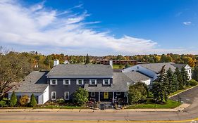 The Aurora Inn Hotel And Event Center